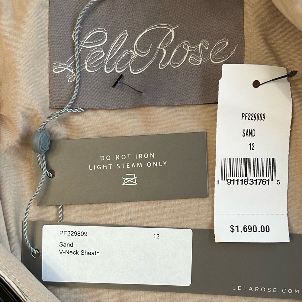 Lela Rose Size 12 Sheath Dress Black and Cream Diagonal Stripe V-Neck Midi NWT - Picture 13 of 16